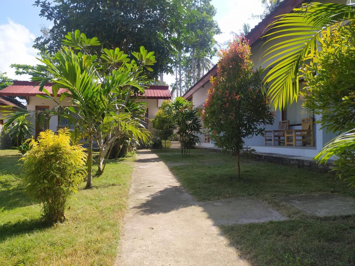Kebun Homestay Kuta  Kültér fotó